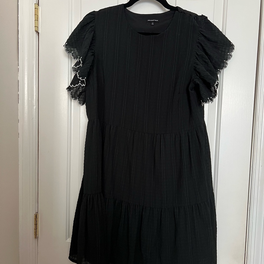 Who What Wear Textured Black Dress